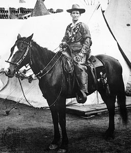 Calamity Jane ridind (WWS)